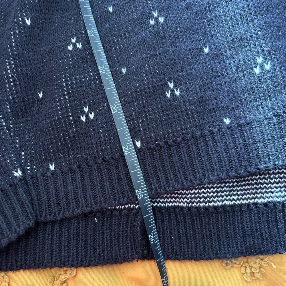 Vintage Cardigan with Crochet Lace Collar - Picture 9 of 9